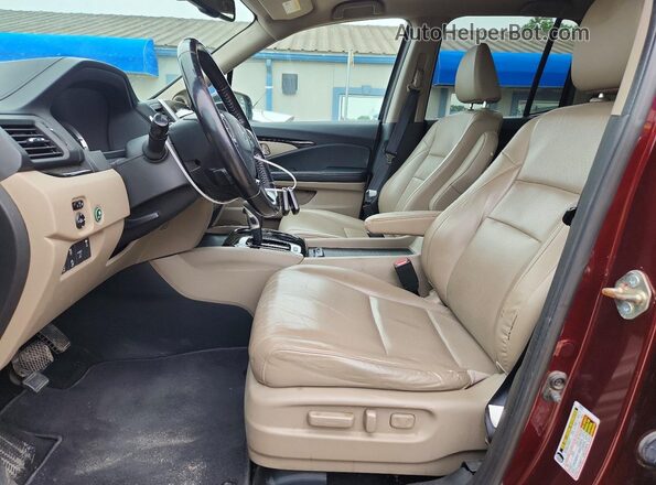 5FPYK3F7XHB007853 2017 HONDA RIDGELINE Burgundy Front interior view