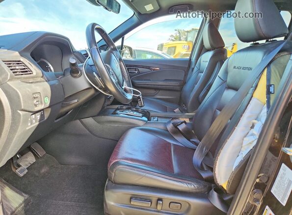 5FPYK3F81LB021819 2020 HONDA RIDGELINE Черный Вид салона спереди