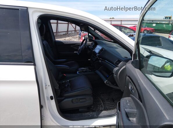 5FPYK3F87NB013663 2022 HONDA RIDGELINE Белый Вид салона спереди