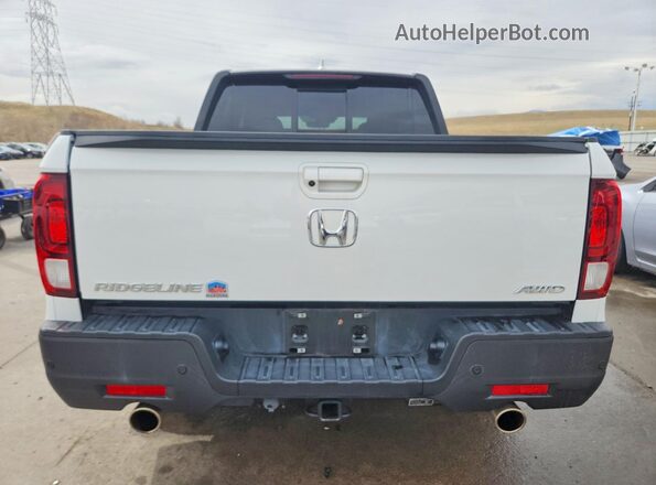 5FPYK3F88MB008857 2021 HONDA RIDGELINE White Вид ззаду