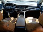 2018 Buick Enclave Premium Белый vin: 5GAEVBKW6JJ143195
