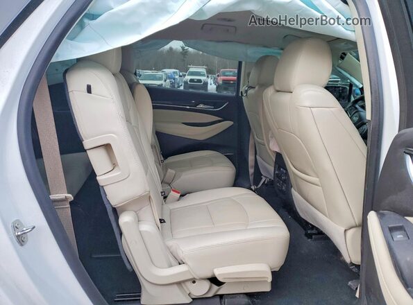 5GAEVBKW8PJ143918 2023 BUICK ENCLAVE Белый Вид задней части салона