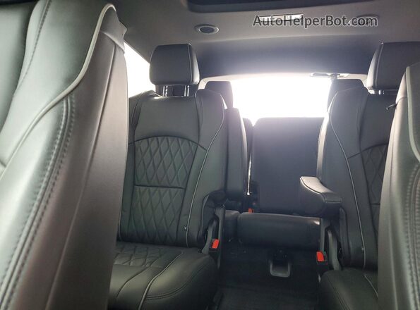 5GAEVCKW7PJ141535 2023 BUICK ENCLAVE Серебряный Вид задних сидений