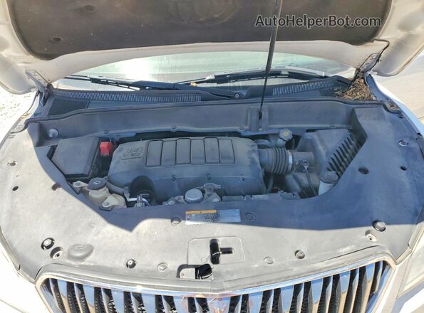 5GAKVCKD8GJ105449 2016 BUICK ENCLAVE White Rear interior view