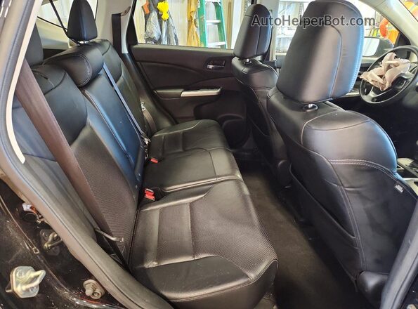 5J6RM4H77GL125181 2016 HONDA CR-V Black Widok tylnych siedzeń