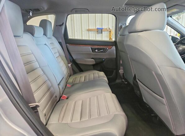 5J6RW2H50ML023200 2021 HONDA CR-V Silver Widok wnętrza z tyłu