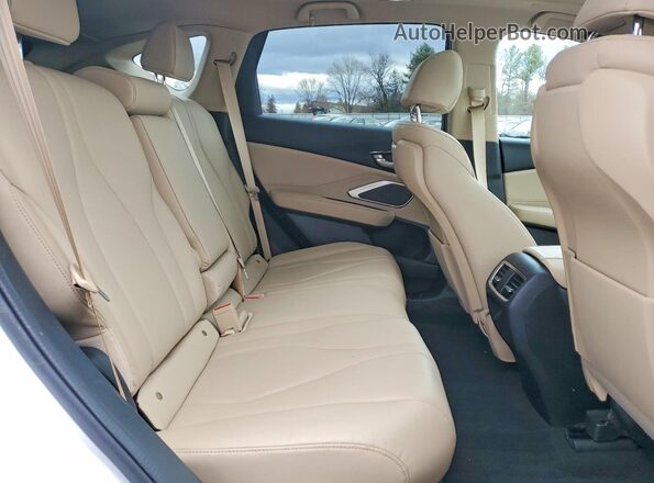 5J8TC2H30RL030286 2024 ACURA RDX White Vista de los asientos traseros