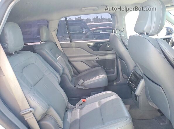 5LM5J7WC0LGL29489 2020 LINCOLN AVIATOR Белый Вид задних сидений