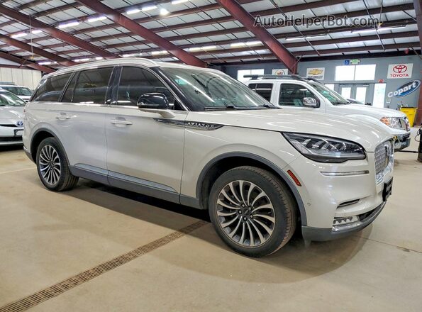 5LM5J7XC0LGL22430 2020 LINCOLN AVIATOR Желто-коричневый Передняя правая четверть