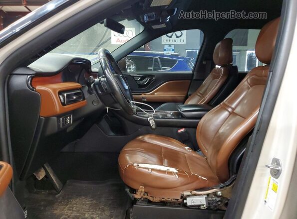 5LM5J7XC0LGL22430 2020 LINCOLN AVIATOR Желто-коричневый Вид салона спереди