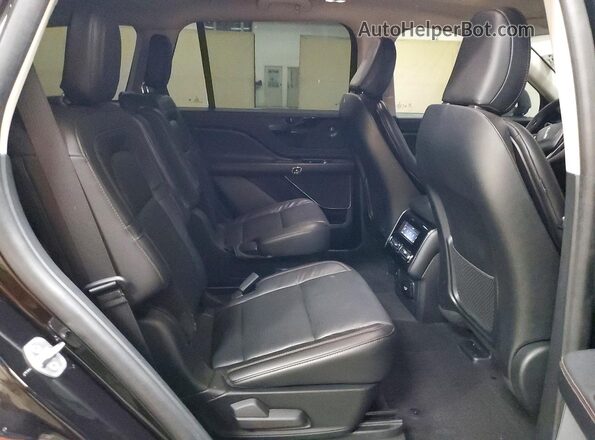 5LM5J7XC0RGL05698 2024 LINCOLN AVIATOR Черный Вид задней части салона