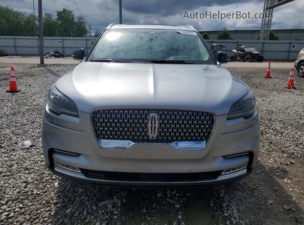 5LM5J7XC1MGL03175 2021 LINCOLN AVIATOR Silver Front view