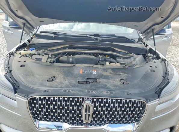 5LM5J7XC1MGL03175 2021 LINCOLN AVIATOR Silver Engine compartment view