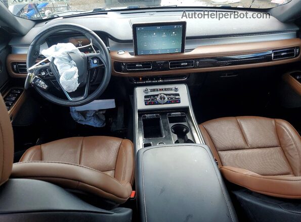 5LM5J7XC1PGL06503 2023 LINCOLN AVIATOR Синий Вид панели приборов