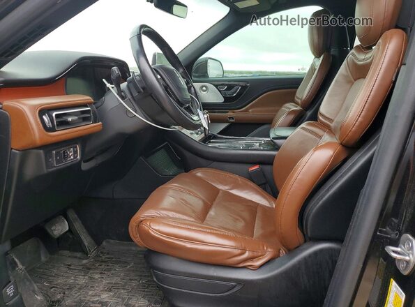 5LM5J7XC8LGL35734 2020 LINCOLN AVIATOR Черный Вид салона спереди