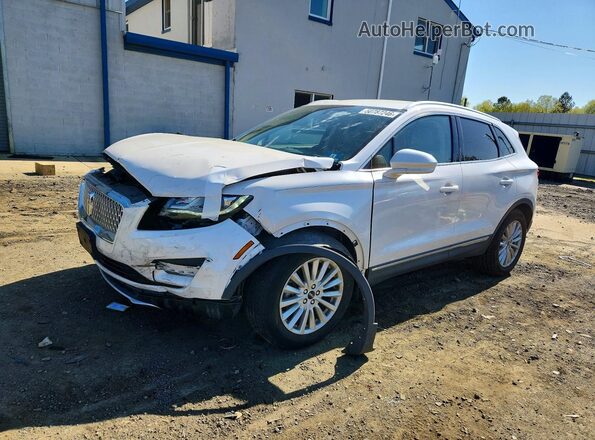 5LMCJ1C91KUL03433 2019 LINCOLN MKC Белый Передняя левая четверть