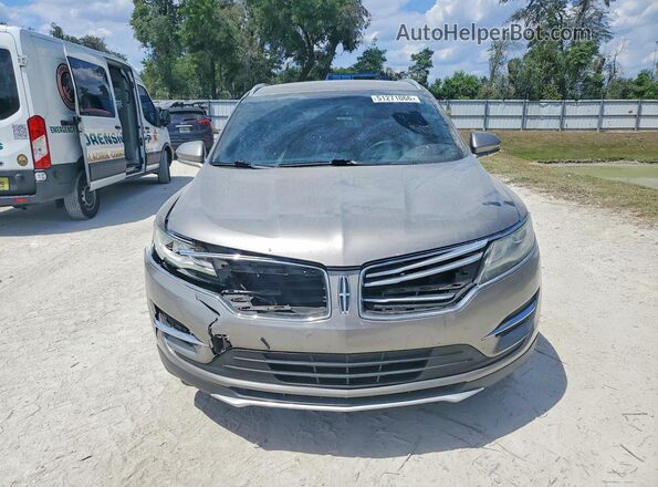 5LMCJ1C95GUJ27803 2016 LINCOLN MKC Бежевый Вид спереди