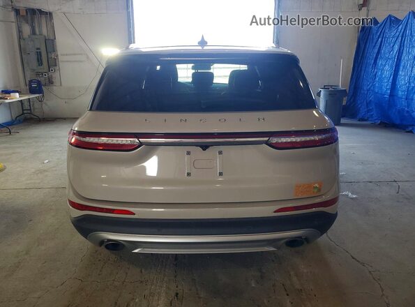 5LMCJ1C95MUL26099 2021 LINCOLN CORSAIR Silver Rear view