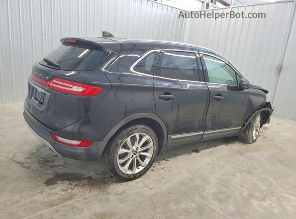 5LMCJ2C90KUL48658 2019 LINCOLN MKC Черный Задняя правая четверть