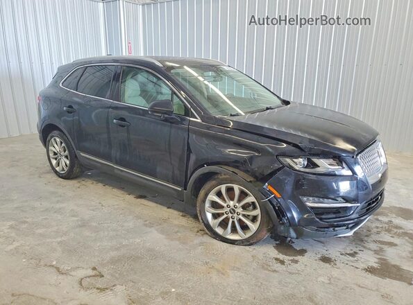 5LMCJ2C90KUL48658 2019 LINCOLN MKC Черный Передняя правая четверть