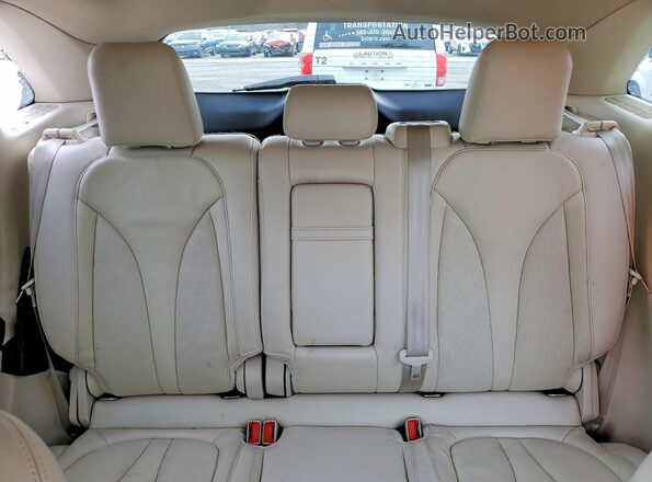 5LMCJ2C91GUJ11121 2016 LINCOLN MKC Maroon Հետևի նստատեղերի տեսք