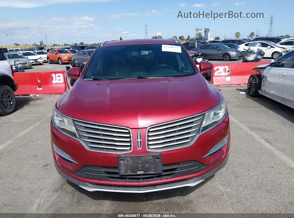 5LMCJ2C91HUL09523 2017 LINCOLN MKC Red Widok zestawu wskaźników