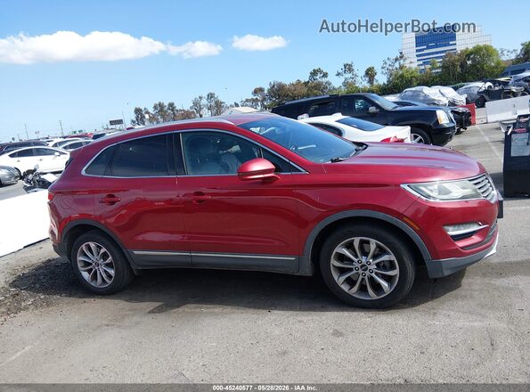 5LMCJ2C91HUL09523 2017 LINCOLN MKC Red Widok wnętrza z tyłu