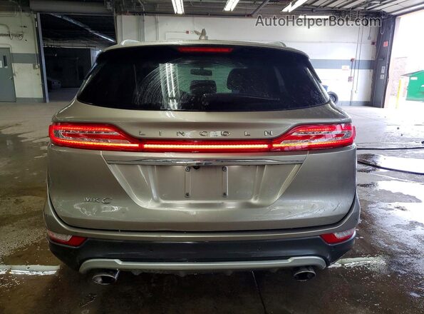 5LMCJ2C96KUL39799 2019 LINCOLN MKC Серый Вид сзади