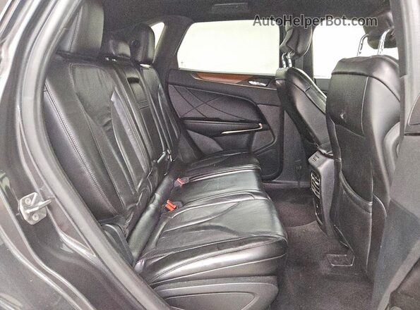 5LMCJ2C98KUL08750 2019 LINCOLN MKC Gray Widok wnętrza z tyłu