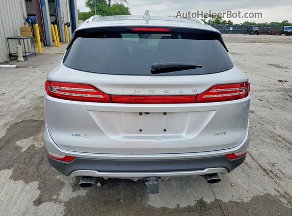 5LMCJ2C9XHUL00612 2017 LINCOLN MKC White Rear view