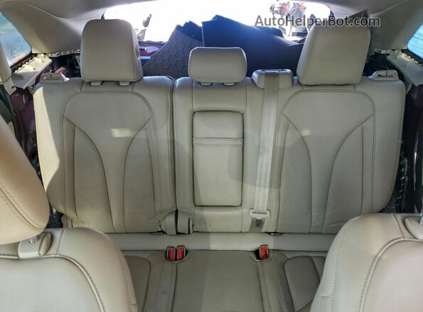 5LMCJ2D90KUL20549 2019 LINCOLN MKC Red Widok tylnych siedzeń