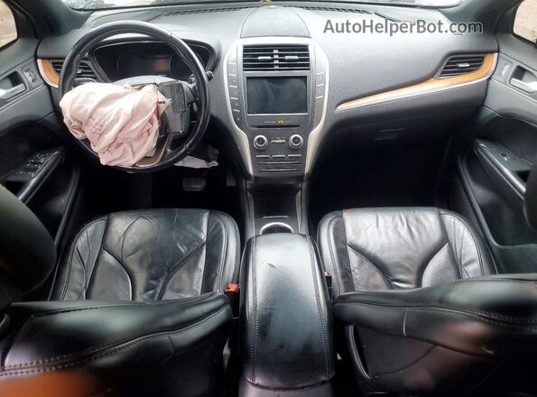 5LMCJ2D98HUL45322 2017 LINCOLN MKC Charcoal Dashboard view