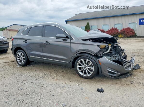 5LMCJ2D98HUL45322 2017 LINCOLN MKC Charcoal Front right