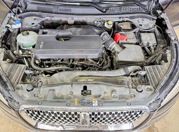 5LMCJ2DH2LUL08105 2020 LINCOLN CORSAIR Black Engine compartment view