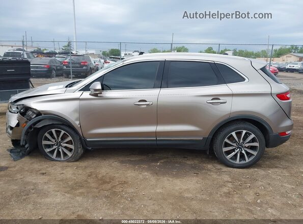 5LMCJ3C91KUL25461 2019 LINCOLN MKC Tan Widok wnętrza z tyłu