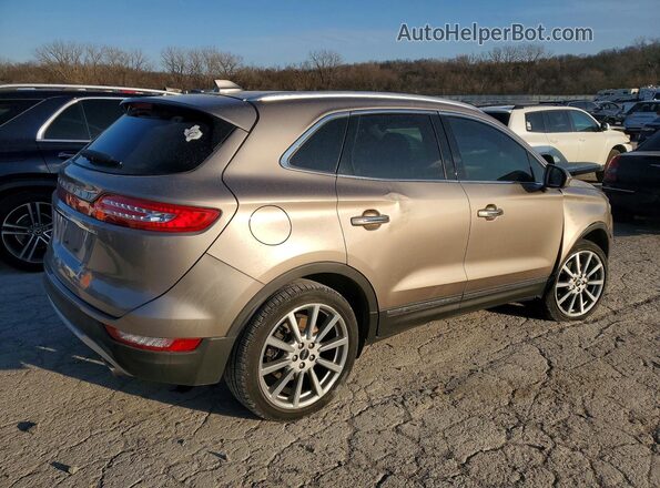 5LMCJ3C9XKUL15544 2019 LINCOLN MKC Tan Задня права чверть