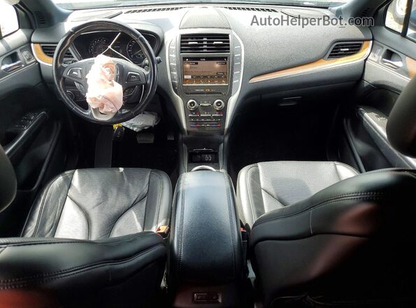 5LMCJ3D96KUL35417 2019 LINCOLN MKC Blue Առջևի վահանակի տեսք