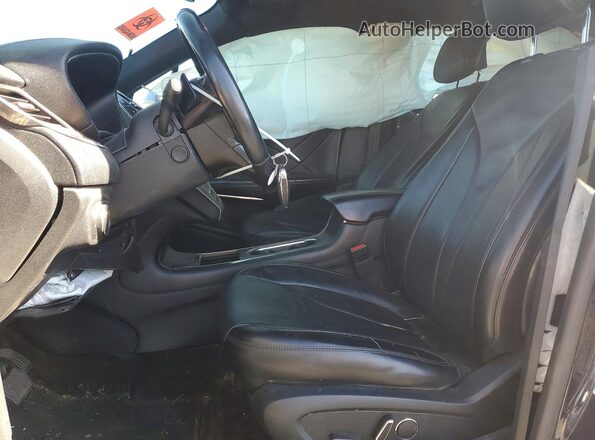 5LMCJ3D97HUL56009 2017 LINCOLN MKC Синий Вид салона спереди