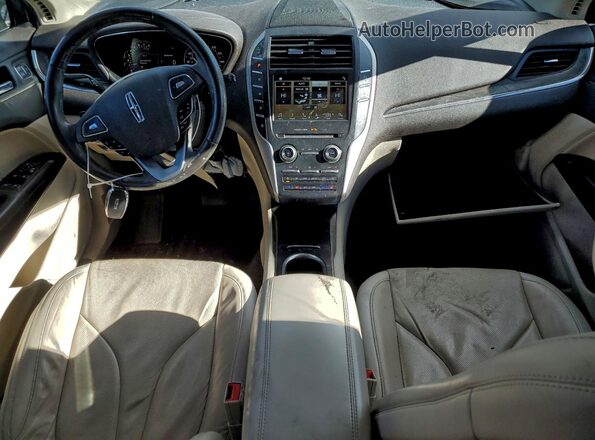 5LMCJ3D9XHUL04549 2017 LINCOLN MKC Серый Вид панели приборов