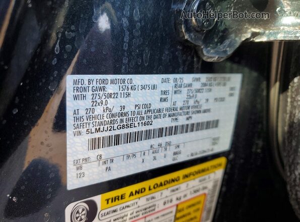 5LMJJ2LG8SEL11602 2025 LINCOLN NAVIGATOR Синий Панорамный вид салона 360°