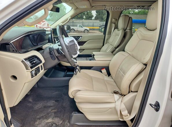 5LMJJ2LT9KEL19138 2019 LINCOLN NAVIGATOR White Սալոնի դիմացի տեսք