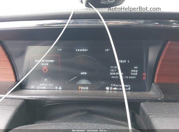 5LMJJ3LT2LEL17352 2020 LINCOLN NAVIGATOR Black Vista de los asientos traseros