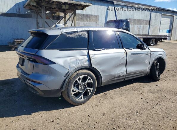 5LMPJ8J44SJ922725 2025 LINCOLN NAUTILUS Silver Հետևի աջ