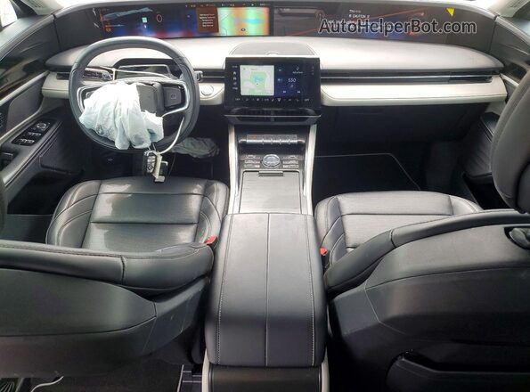 5LMPJ8J46SJ890425 2025 LINCOLN NAUTILUS Черный Вид панели приборов