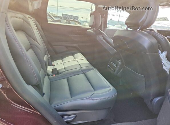 5LMPJ8J49SJ933588 2025 LINCOLN NAUTILUS Темно-бордовый Вид задней части салона
