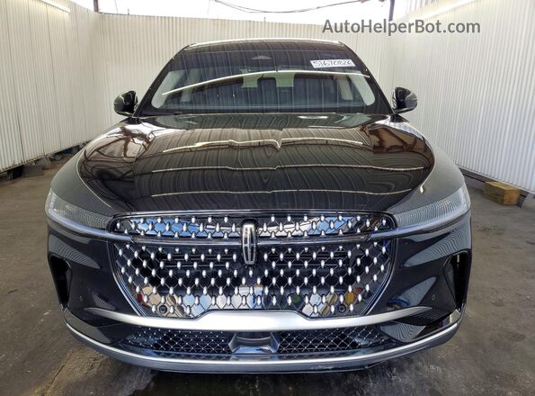 5LMPJ8JA4TJ036573 2026 LINCOLN NAUTILUS Черный Вид спереди