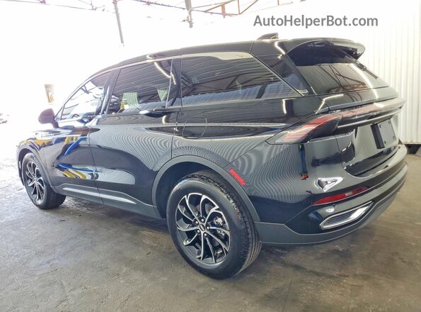 5LMPJ8JA4TJ036573 2026 LINCOLN NAUTILUS Черный Задняя левая четверть