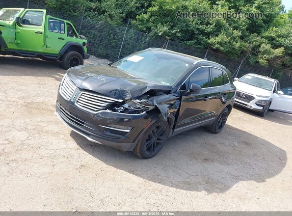 5LMTJ3DH0GUJ00431 2016 LINCOLN MKC Черный Передняя левая четверть