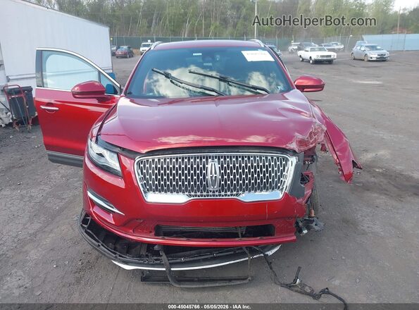 5LMTJ3DH4KUL07641 2019 LINCOLN MKC Бордовый Вид панели приборов
