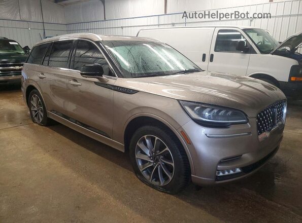 5LMYJ8XY5LGL19666 2020 LINCOLN AVIATOR Золотой Передняя правая четверть